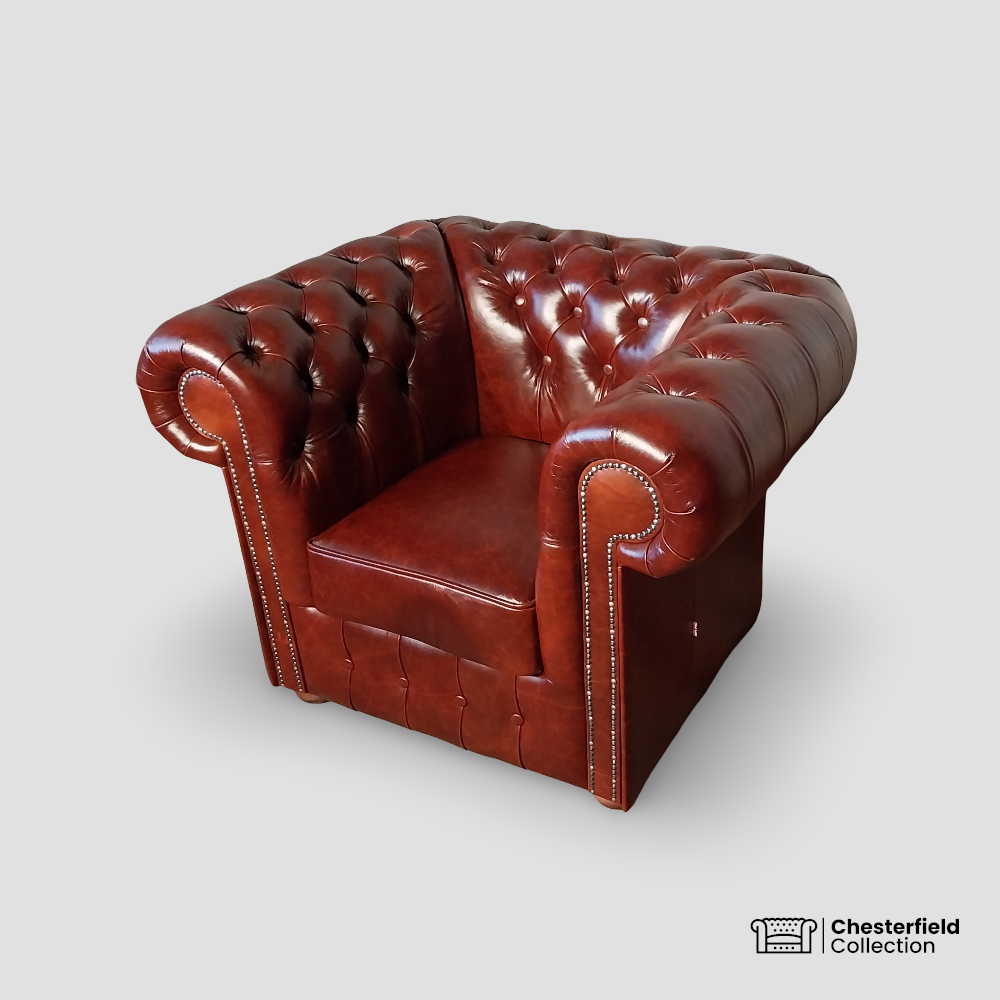 Canapé Chesterfield 1 place Cognac, vue de profil côté droit.