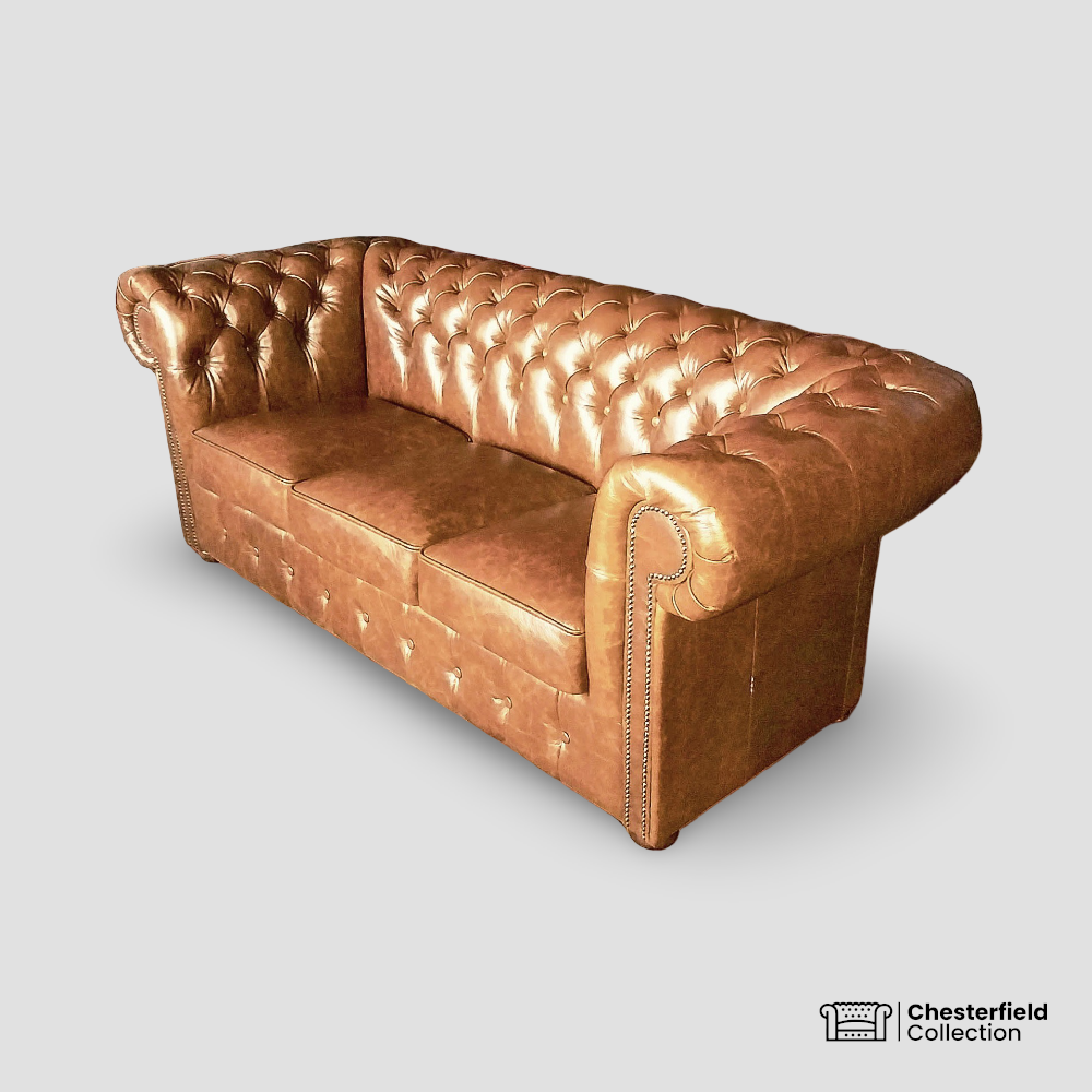 Canapé Chesterfield 3 places Amber, vue de profil côté droit.